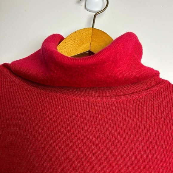 OBERMEYER Vtg Wool Red Crop Long Sleeve Turtleneck Pullover Sweater size M - Picture 6 of 11
